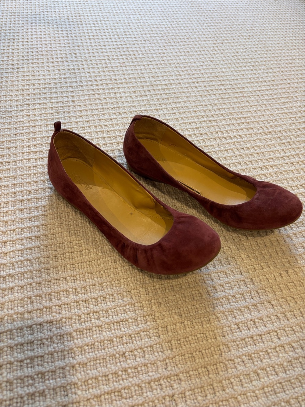 Classic j crew Women's Suede Ballet Flats - Burgundy size 10